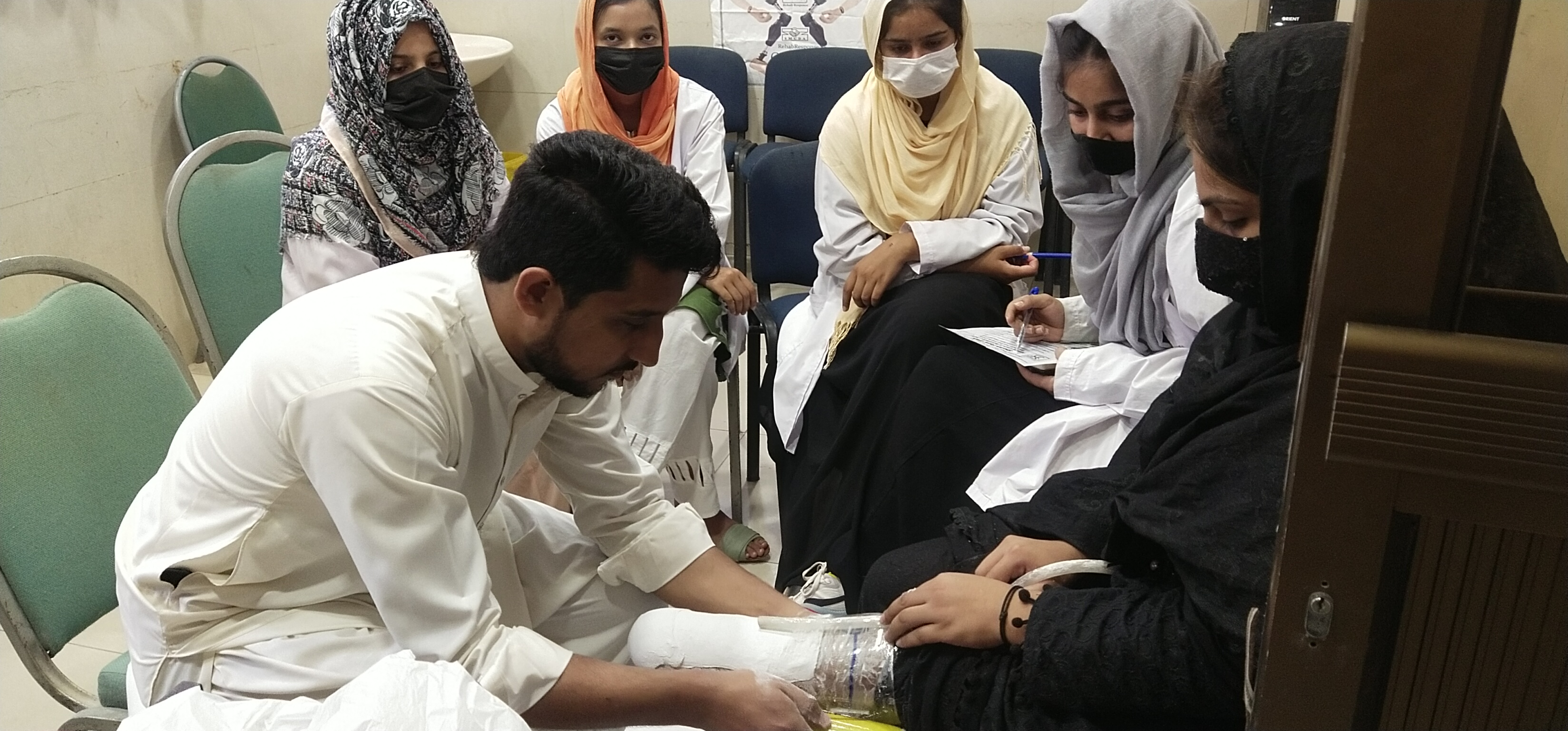 Advanced prosthetic hand usage in daily tasks